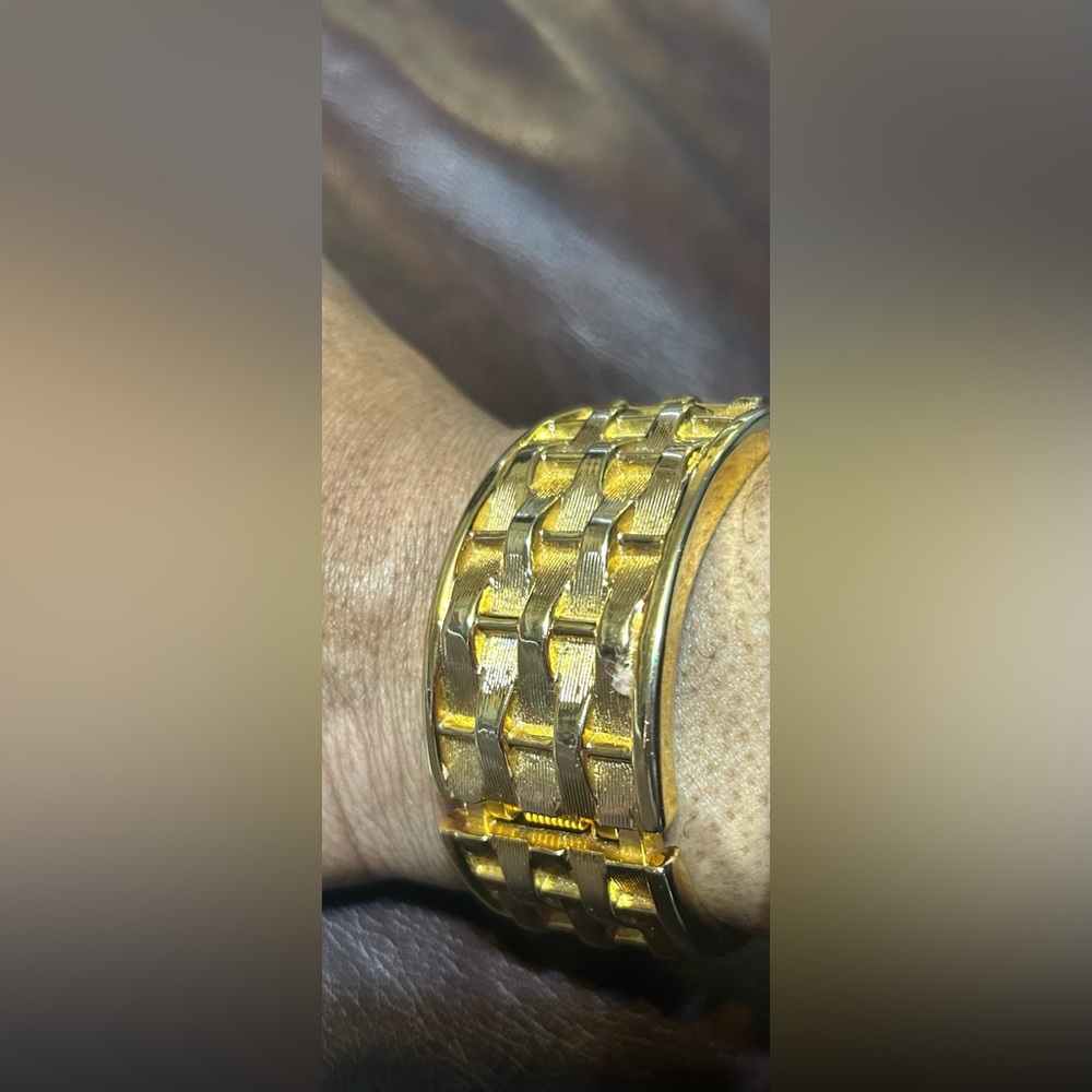 VINTAGE ESTATE CHUNKY HEAVY BASKET WEAVE CLAMPER 6 3/4" BRACELET! - Picture 7 of 12